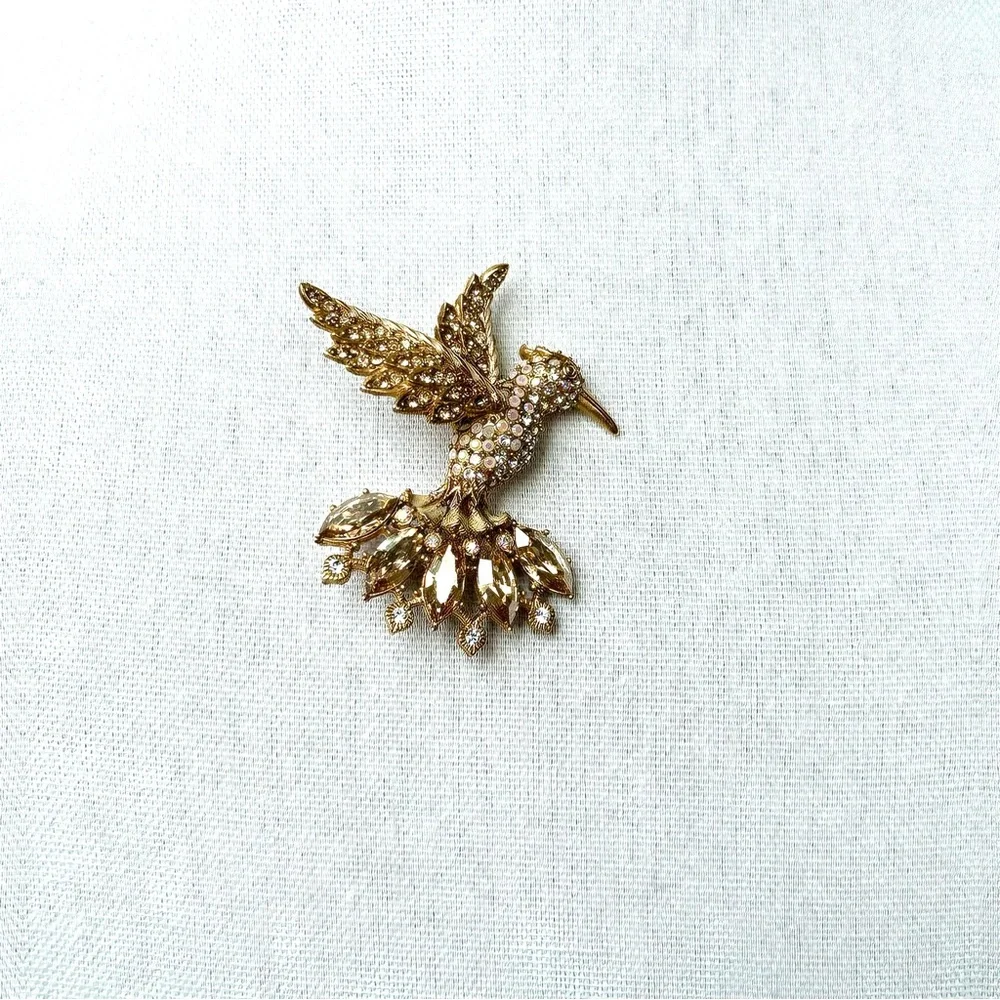 Jay Strongwater Crystal Brooch Pin - Picture 2 of 5